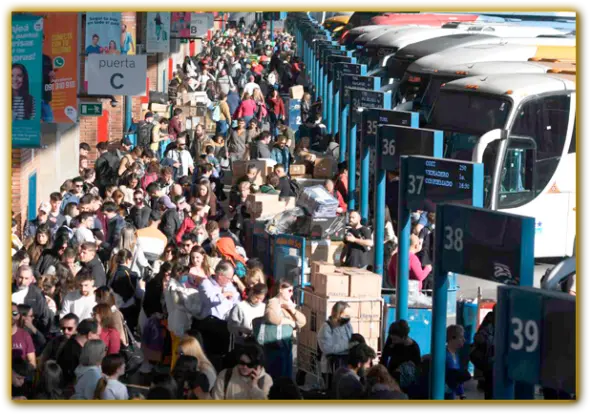 Interdepartmental transportation services connecting Montevideo with Santa Teresa National Park and other destinations across the country.